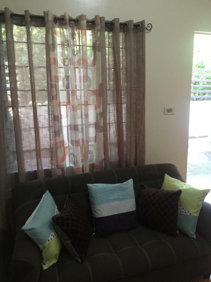 Estilo Apartment 2-Storey Clarin  ภายนอก รูปภาพ